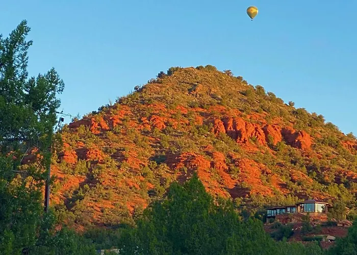 Sedona's Paradise Found, Saltwater Pool And Hot Tub, Private Oasis! Holiday home Sedona
