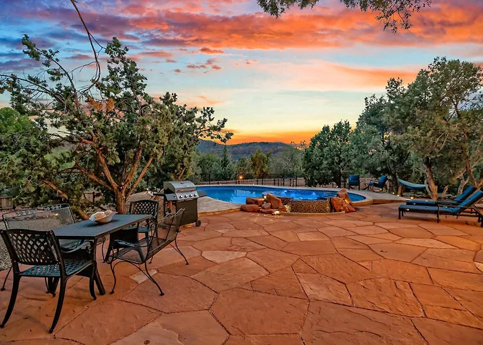 Holiday home Sedona's Paradise Found, Saltwater Pool And Hot Tub, Private Oasis!