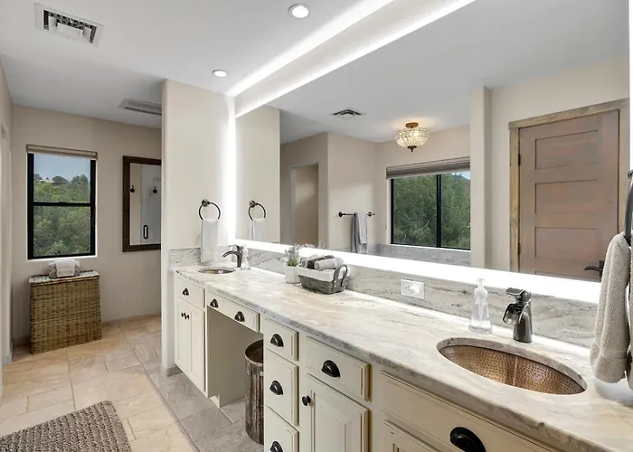 Holiday home Sedona's Paradise Found, Saltwater Pool And Hot Tub, Private Oasis! Sedona
