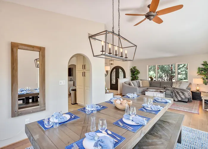 Holiday home Sedona's Paradise Found, Saltwater Pool And Hot Tub, Private Oasis!