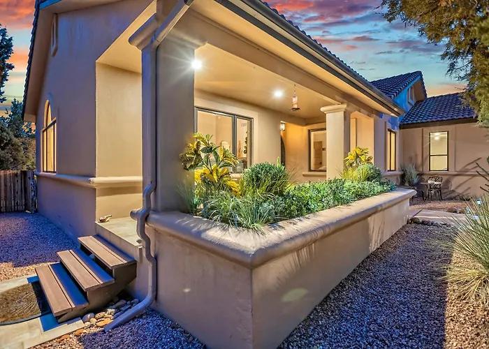 Holiday home Sedona's Paradise Found, Saltwater Pool And Hot Tub, Private Oasis! Sedona